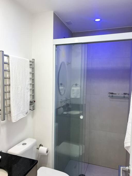 Exclusivo No Brooklin A 230m Do Metro *